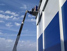 Наши объекты - Установка отливов спайдер-вышкой Арлифт